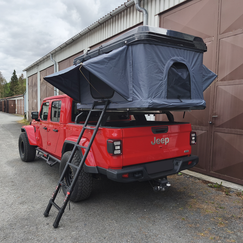 Hard Shell Roof Top Tent With Ladder