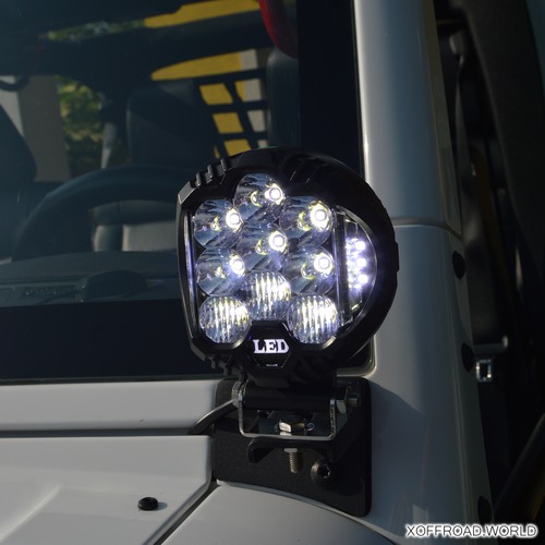 Lampă de lucru cu LED-uri