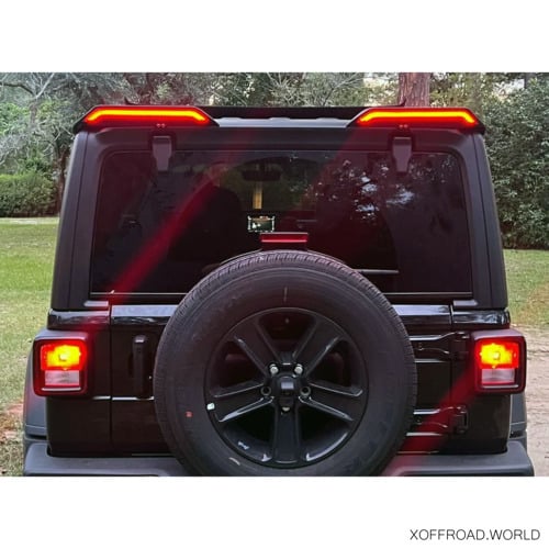 Roof Mounted LED Tail Light Spoiler