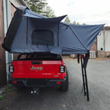 Hard Shell Roof Top Tent With Ladder