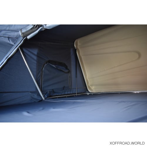 Hard Shell Roof Top Tent With Ladder