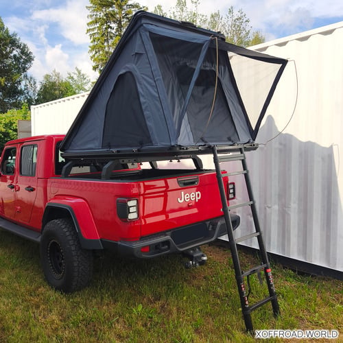 Hard Shell Roof Top Tent With Ladder